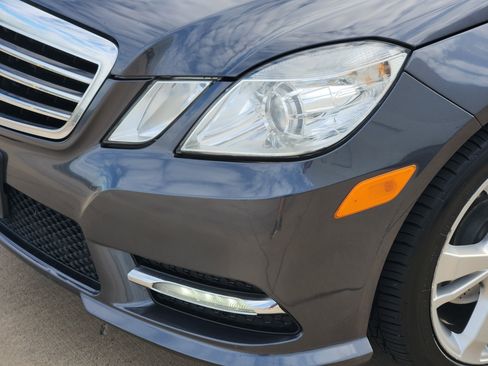 Used 2012 Mercedes-Benz E 350 4MATIC Sedan image 8