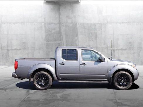 Used 2019 Nissan Frontier SV w/ Value Truck Package AWD/4WD image 5