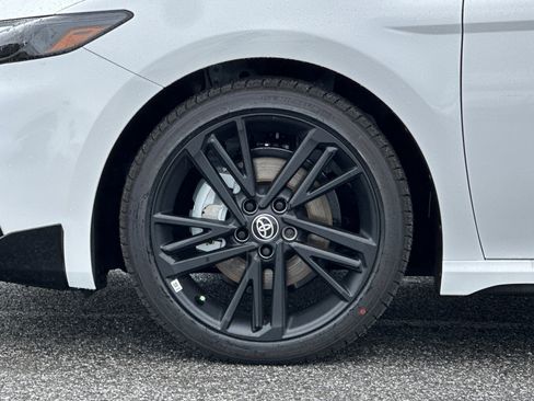 Used 2026 Toyota Camry SE image 34