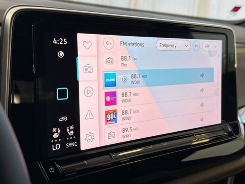 New 2026 Volkswagen Atlas Cross Sport SE AWD/4WD image 22