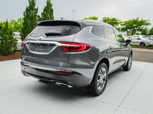 Used 2019 Buick Enclave Avenir w/ Trailering Package, 5000 lbs. FWD image 9