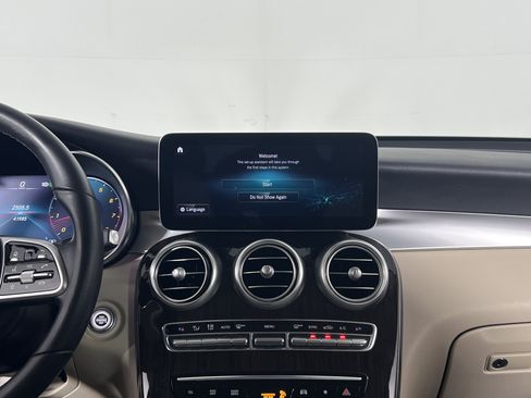 Certified 2022 Mercedes-Benz GLC 300 image 17