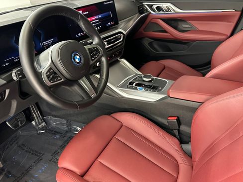 Certified 2024 BMW i4 eDrive40 w/ M Sport Package RWD image 4