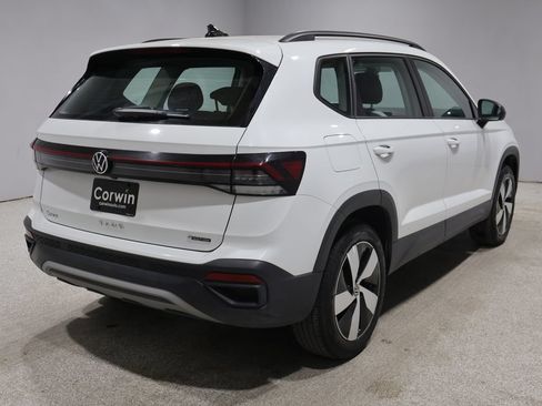 Used 2025 Volkswagen Taos S AWD/4WD image 2