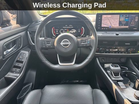 Used 2024 Nissan Rogue SL w/ SL Premium Package AWD/4WD image 19