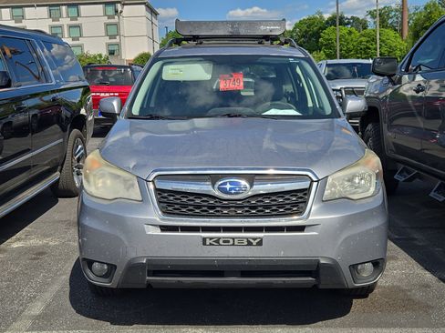 Used 2015 Subaru Forester 2.5i Touring AWD/4WD image 2