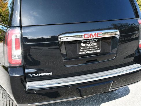 Used 2018 GMC Yukon Denali w/ Denali Ultimate Package image 11