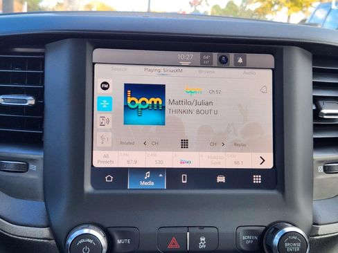 New 2024 RAM 2500 Tradesman w/ Chrome Appearance Group image 26