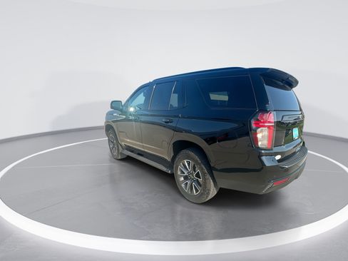 Certified 2024 Chevrolet Tahoe Z71 w/ Luxury Package AWD/4WD image 6