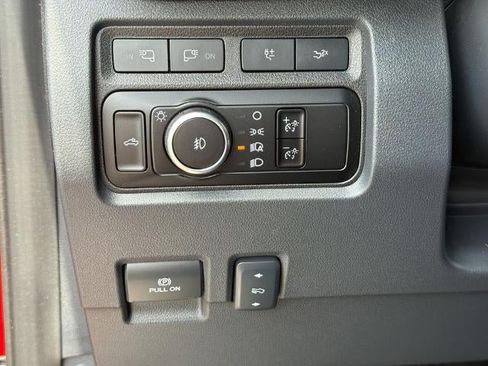 Used 2024 Ford F450 Lariat w/ Lariat Ultimate Package AWD/4WD image 32