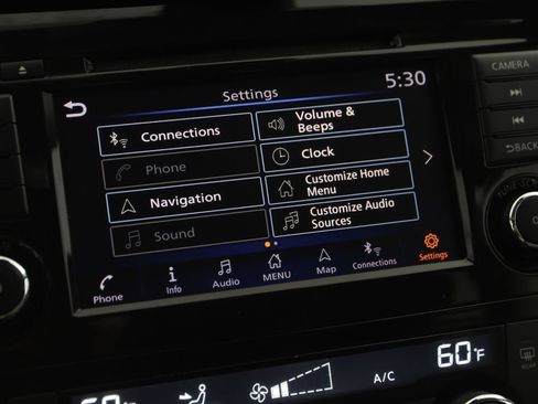 Used 2018 Nissan Rogue SL FWD image 29