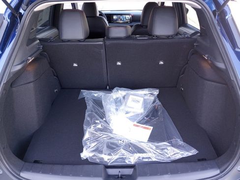 New 2026 Nissan Kicks SR w/ Cold Weather Package AWD/4WD image 15