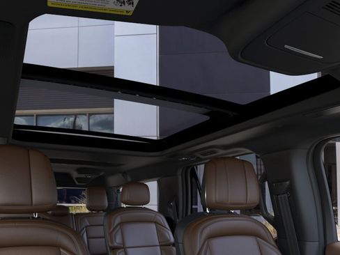New 2026 Lincoln Navigator L Reserve AWD/4WD image 47