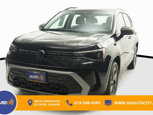 Used 2025 Volkswagen Taos S FWD image 1