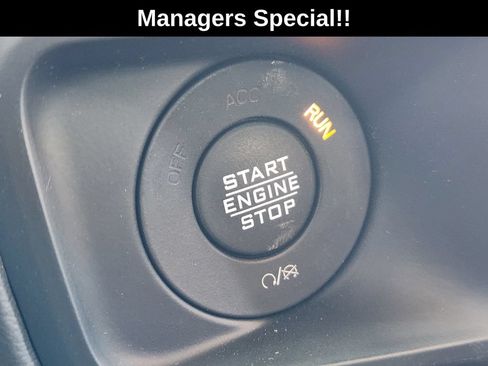 Used 2024 Jeep Gladiator Mojave w/ Safety Group AWD/4WD image 24