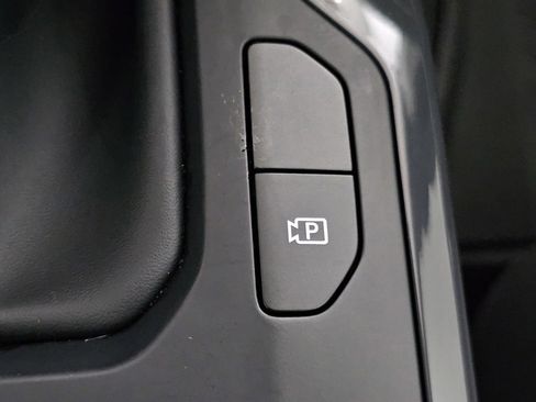 Used 2025 Kia K4 EX FWD image 23