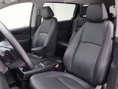 Used 2024 Honda Odyssey Touring image 15
