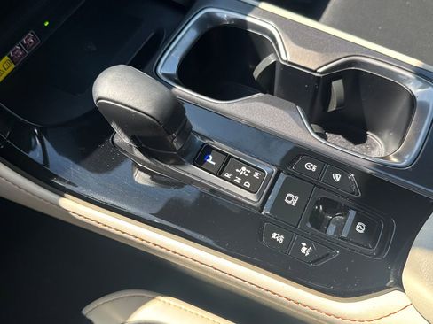 Used 2024 Lexus NX 350 AWD w/ Vision Package image 27