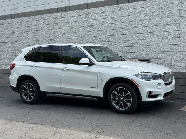 Used 2018 BMW X5 xDrive50i AWD/4WD image 42