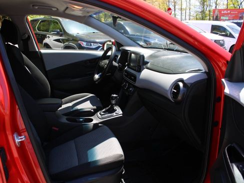 Used 2020 Hyundai Kona SEL AWD/4WD image 29