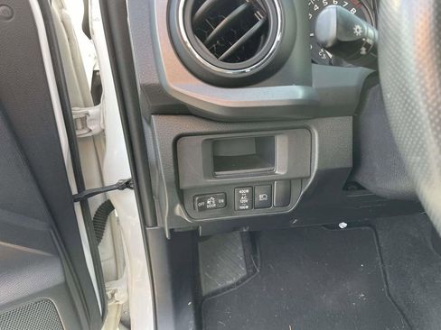 Used 2018 Toyota Tacoma TRD Pro image 30