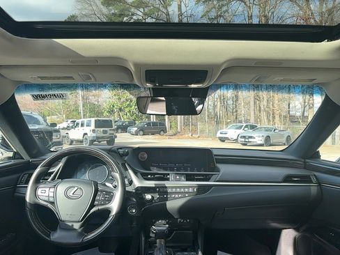 Used 2021 Lexus ES 350 w/ Premium Package image 12