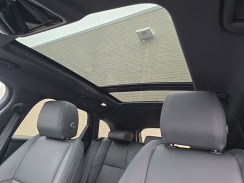 New 2026 Land Rover Range Rover Velar Dynamic SE AWD/4WD image 3