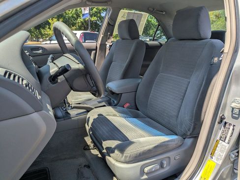 Used 2006 Toyota Camry LE FWD image 22