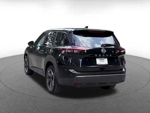 Used 2025 Nissan Rogue SV FWD image 11