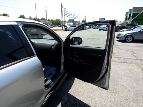 Used 2018 Mitsubishi Outlander Sport SE image 22