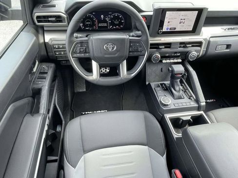 Used 2026 Toyota Tacoma TRD Sport RWD image 12