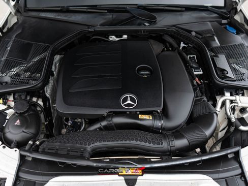 Used 2020 Mercedes-Benz C 300 4MATIC Sedan image 46