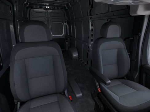 New 2026 RAM ProMaster 3500 w/ Premium Convenience Group FWD image 9