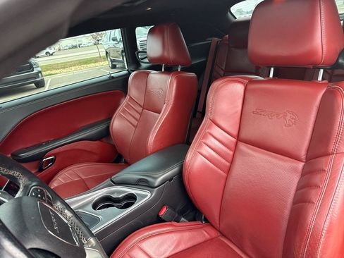 Used 2023 Dodge Challenger SRT Hellcat RWD image 13
