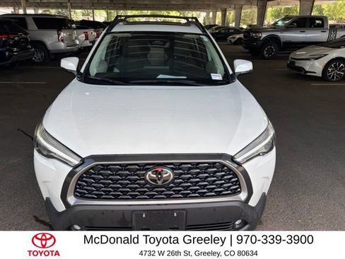 Used 2024 Toyota Corolla Cross XLE w/ Convenience Package AWD/4WD image 2
