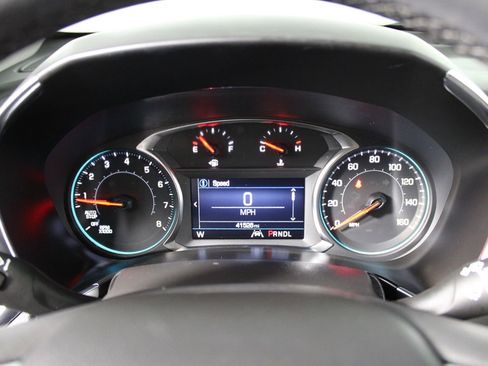 Used 2023 Chevrolet Equinox LT w/ Driver Convenience Package image 16