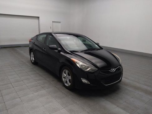 Used 2013 Hyundai Elantra GLS w/ Preferred Pkg image 13