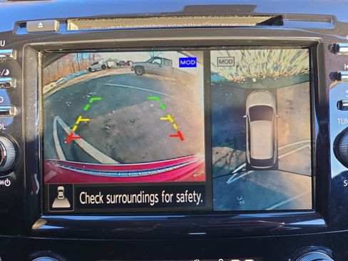 Certified 2024 Nissan Murano Platinum w/ Cargo Package image 21