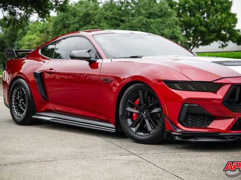 Used 2024 Ford Mustang GT RWD image 44