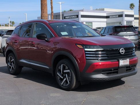 New 2026 Nissan Kicks SV image 6