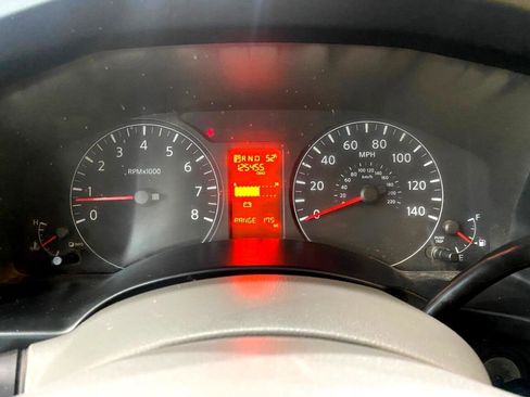 Used 2019 Nissan NV 3500 SL w/ Navigation Package image 11