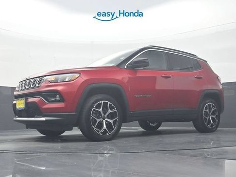 Used 2025 Jeep Compass Limited AWD/4WD image 28