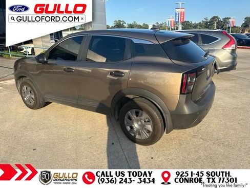 Used 2025 Nissan Kicks S FWD image 8