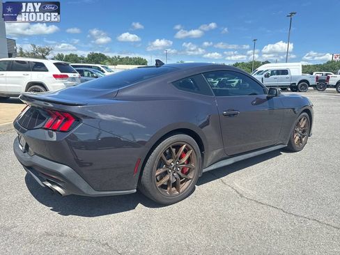 Used 2024 Ford Mustang GT Premium RWD image 7