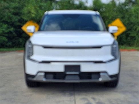 New 2026 Kia EV9 Light image 36