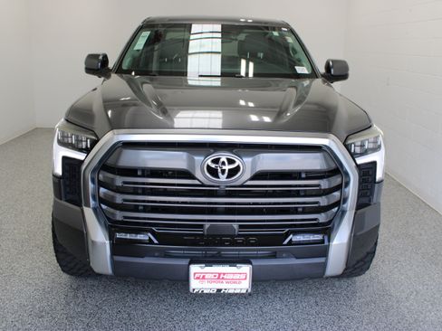 Used 2023 Toyota Tundra Limited AWD/4WD image 3