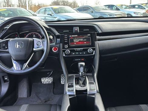 Used 2019 Honda Civic Sport image 12