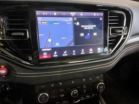 Used 2022 Dodge Durango SRT w/ SRT Interior Appearance Group AWD/4WD image 19