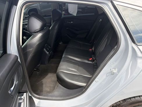 Used 2024 Honda Accord Touring image 11