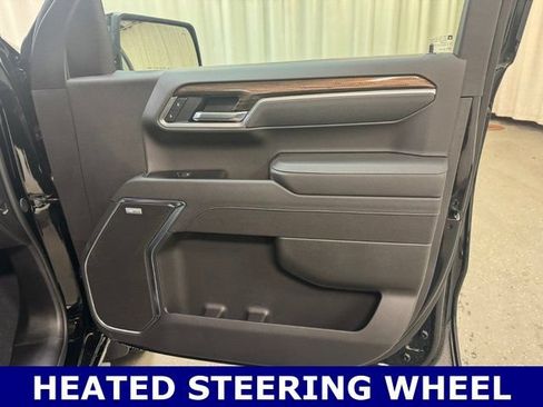New 2026 Chevrolet Silverado 1500 RST w/ Dark Appearance Package AWD/4WD image 29